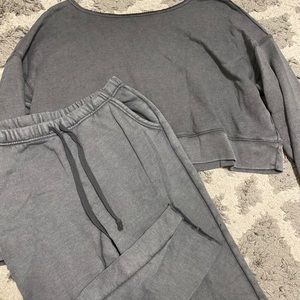 American eagle sweatsuit